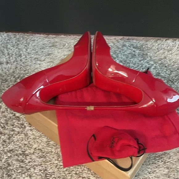 Women’s authentic Christian Louboutin so Kate 120 Patent red heels size 38.5 EUC - Picture 5 of 9